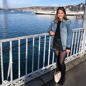 Meet your posher | Helen Ferguson